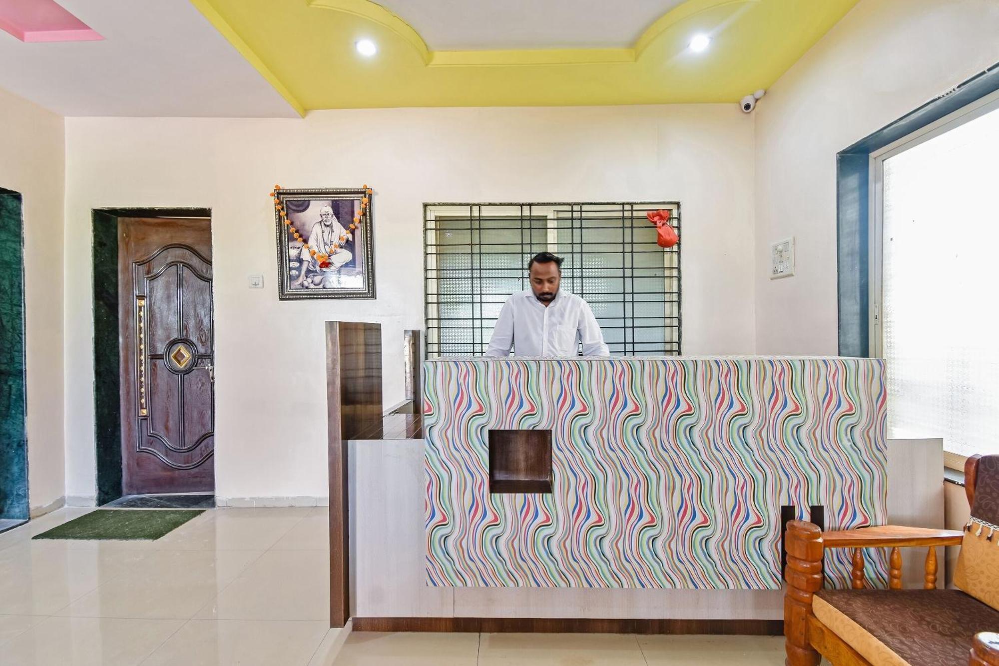 SPOT ON 49550 Hotel Jeeva Residency Shirdi Exterior foto